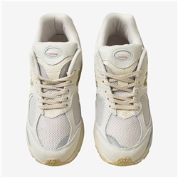 New Balanc*e 👟 мягкая и нежная текстура. Воловья кожа✔️ Подошва EVA, амортизирующая и нескользящая. Дизайн в ретро стиле.. унисекс. Отшиты на оригинальной фабрике N*B из остатков оригинальной ткани✔️ производство во Вьетнаме 🇻🇳 цена данной модели на оф сайте выше 16 000 😱