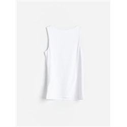 Schlichtes Top