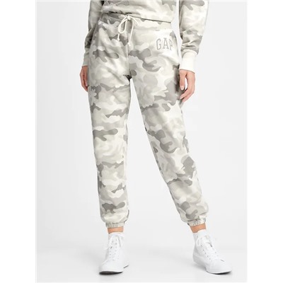 Gap Logo Joggers In Fleece