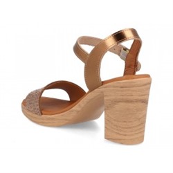 73299 - BDA
                SANDALIAS DE TACÓN