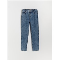 Jeans im Straight-Fit