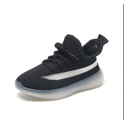 Лёгкие сетчатые детские кроссовки в стиле adida*s Yeezy .Отлично подойдут для занятий физкультурой в школе и садике, не нужно завязывать шнурки