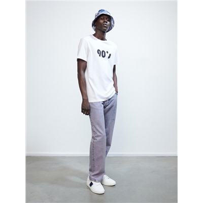 Baggy-Jeans mit Acid-Wascheffekt