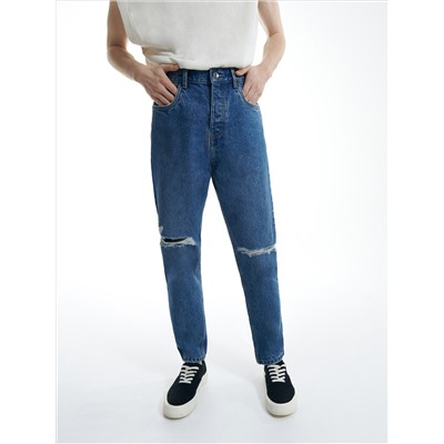 Jeans im Carrot-Fit in Used-Optik