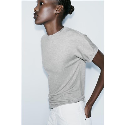 SHORT SLEEVE T-SHIRT