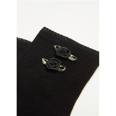Kurze Sportsocken mit seitlicher Applikation