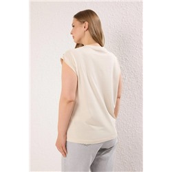 Bej Bisiklet Yaka Taşlı %100 Pamuk Örme T-Shirt TBBSS23BF00041