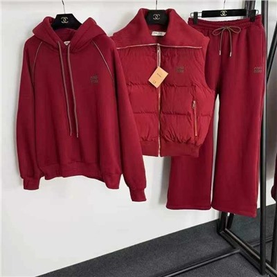 Женский теплый костюм-тройка  Mi*uMi*u