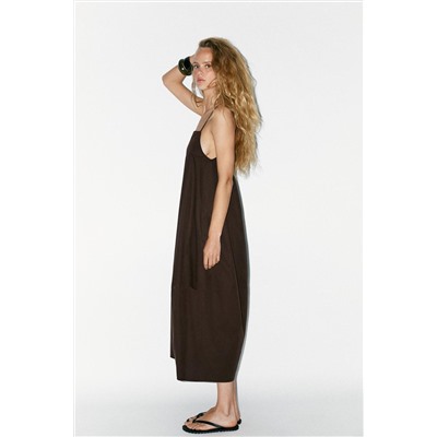PLEATED VOLUME DRESS