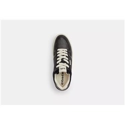 Clip Court Low Top Sneaker In Signature Canvas