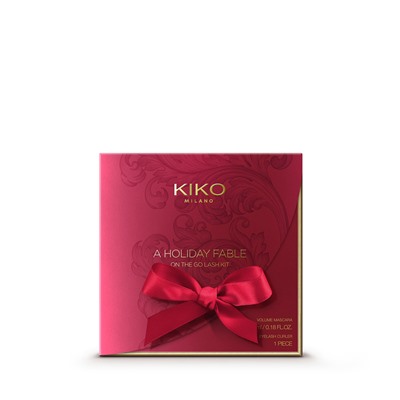 a holiday fable  on the go lash kit