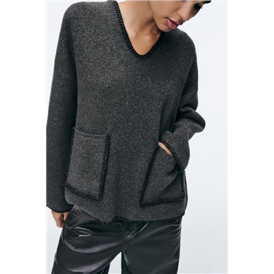KNIT SWEATER WITH CONTRAST TOPSTITCHING