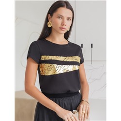 Нарядная футболка с золотистым принтом
