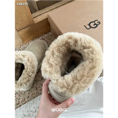 Новая модель теплых и удобных UG*G Sta*r and Moo*n