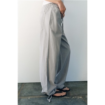 ZW COLLECTION LOOSE FIT LOW-RISE JEANS