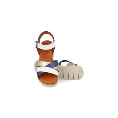 4157 - DIGO DIGO                SANDALIAS DE CUÑA