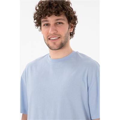 Erkek Long Fit Bisiklet Yaka Açık Mavi Basic Tişört