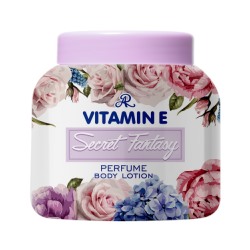 Парфюмированный крем для тела/ AR Vitamin E Secret Fantasy Perfume Body Lotion 200 g