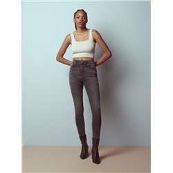 Slim-Jeans mit hoher Leibhöhe