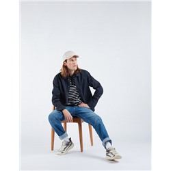 Vaqueros slim fit con lavado