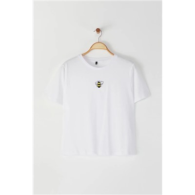 Beyaz %100 Pamuk Nakışlı Crop Bisiklet Yaka Örme T-Shirt  TBBSS25BF00015
