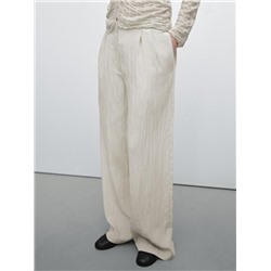 Technical trousers with darts