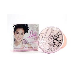 Компактная пудра с натуральными экстрактами Love Story SPF25PA++ от Mistine 10 гр / Mistine Love Story Scent & Soft Powder SPF25PA++ 10g