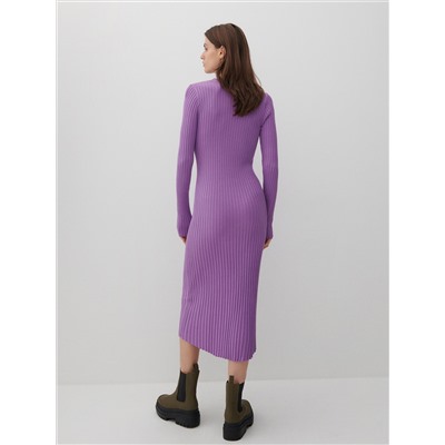 Strickkleid mit Gestreifter Struktur