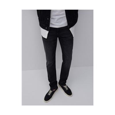 Jeans im Slim-Fit