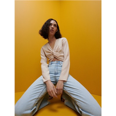Bluse mit dekorativem Knotendetail