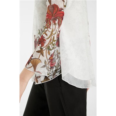 Camiseta avolantada flores