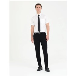 Beyaz Slim Fit Uzun Kollu Klasik Gömlek