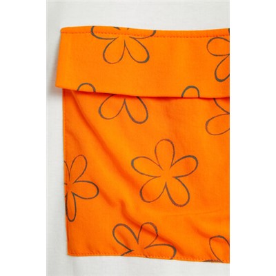 Camiseta bolsillo flores