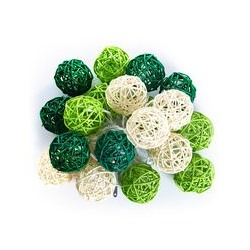 Тайская гирлянда из ротанговых шариков зеленая / Lightening balls rattan green