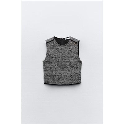 TEXTURED JACQUARD TOP
