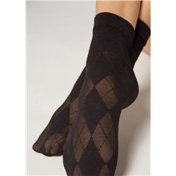 Kurze Netzsocken mit Rautenmuster