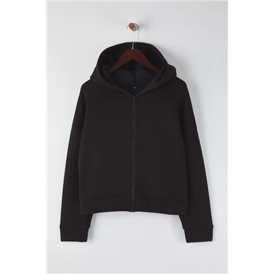 Siyah Kapüşonlu Oversize Crop Boy Büyük Beden Sweatshirt TBBAW26AO00030