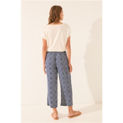 Pantalón Capri estampado sello