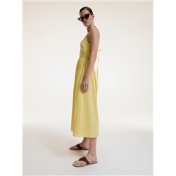 Kleid mit Offenem Rücken