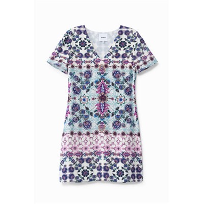 Vestido boho floral tipo camiseta