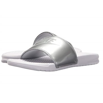 Nike Benassi JDI Slide