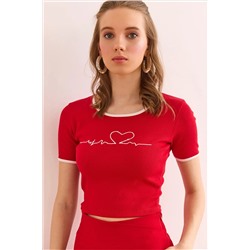 Olalook, Kadın Kırmızı Kalp Nakışlı Crop Esnek Pamuk Bluz BLZ-19002906