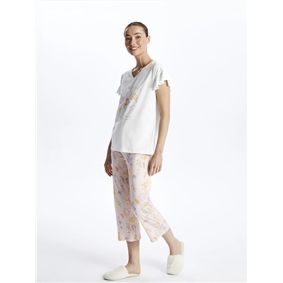 LC Waikiki V Yaka Desenli Kısa Kollu Kadın Kaprili Pijama Takımı, LCW DREAM                                            
                                            V Yaka Desenli Kısa Kollu Kadın Kaprili Pijama Takımı