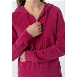 W24-00CH0314 Джемпер на молнии с капюшоном