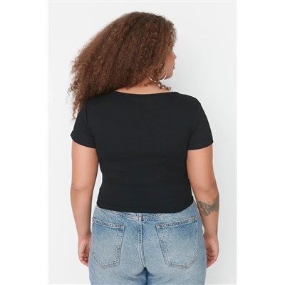 Siyah Fitiili Cut-Out Detaylı Crop Örme Bluz TBBSS22AF00020