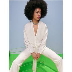 Bluse mit Bindedetail