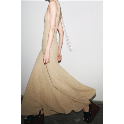 LONG LACE DRESS