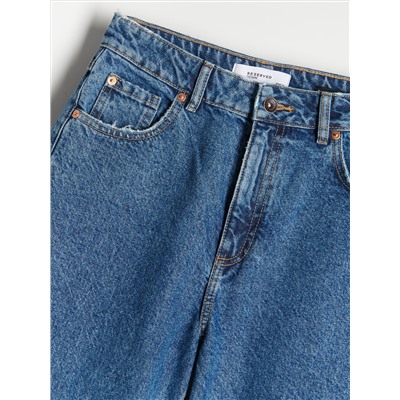 Fit Mom Jeans Im Used-Look