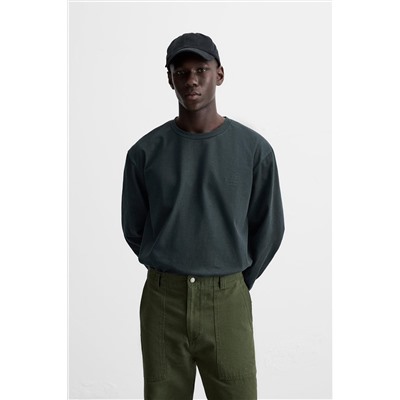 CAMISETA TEXTO BORDADO