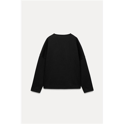 INTERLOCK V-NECK TOP